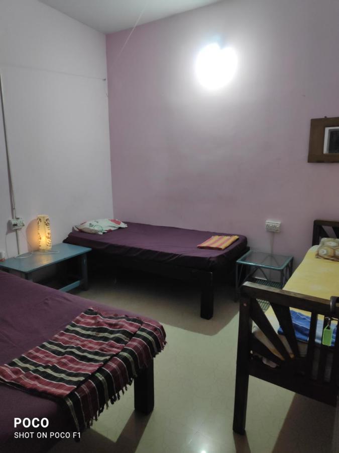 Valentine Hostel & Guest House Pondicherry Exterior photo